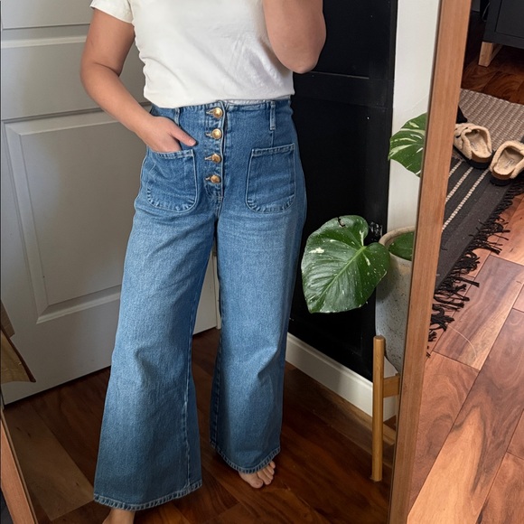 ZARA High Rise Wide Leg Cropped Buttoned Front Jeans. Size 6 - Picture 9 of 13
